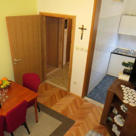 Apartman Jakir Baška Voda Extérieur photo