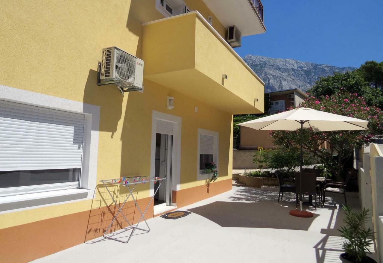 Apartman Jakir Baška Voda Extérieur photo