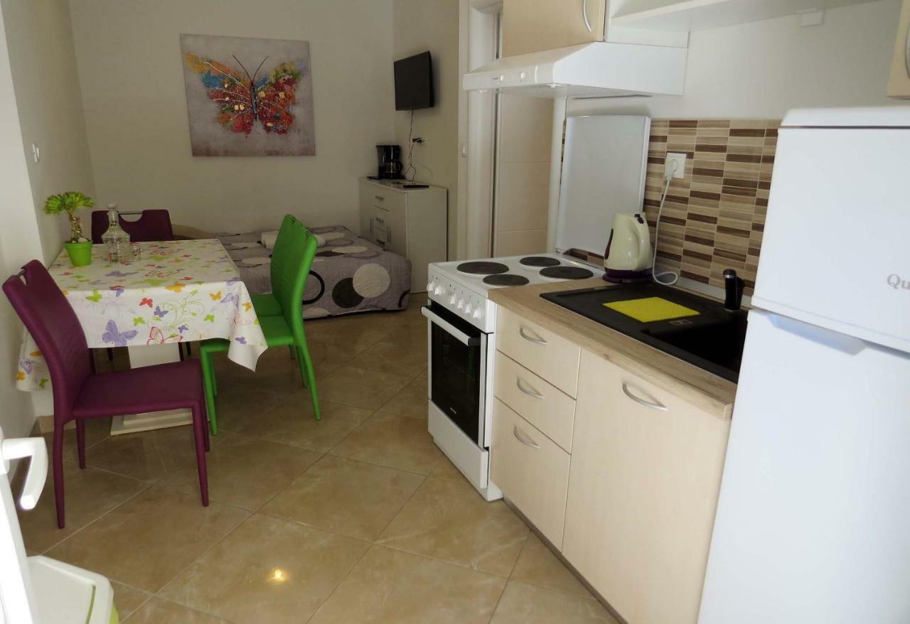 Apartman Jakir Baška Voda Extérieur photo