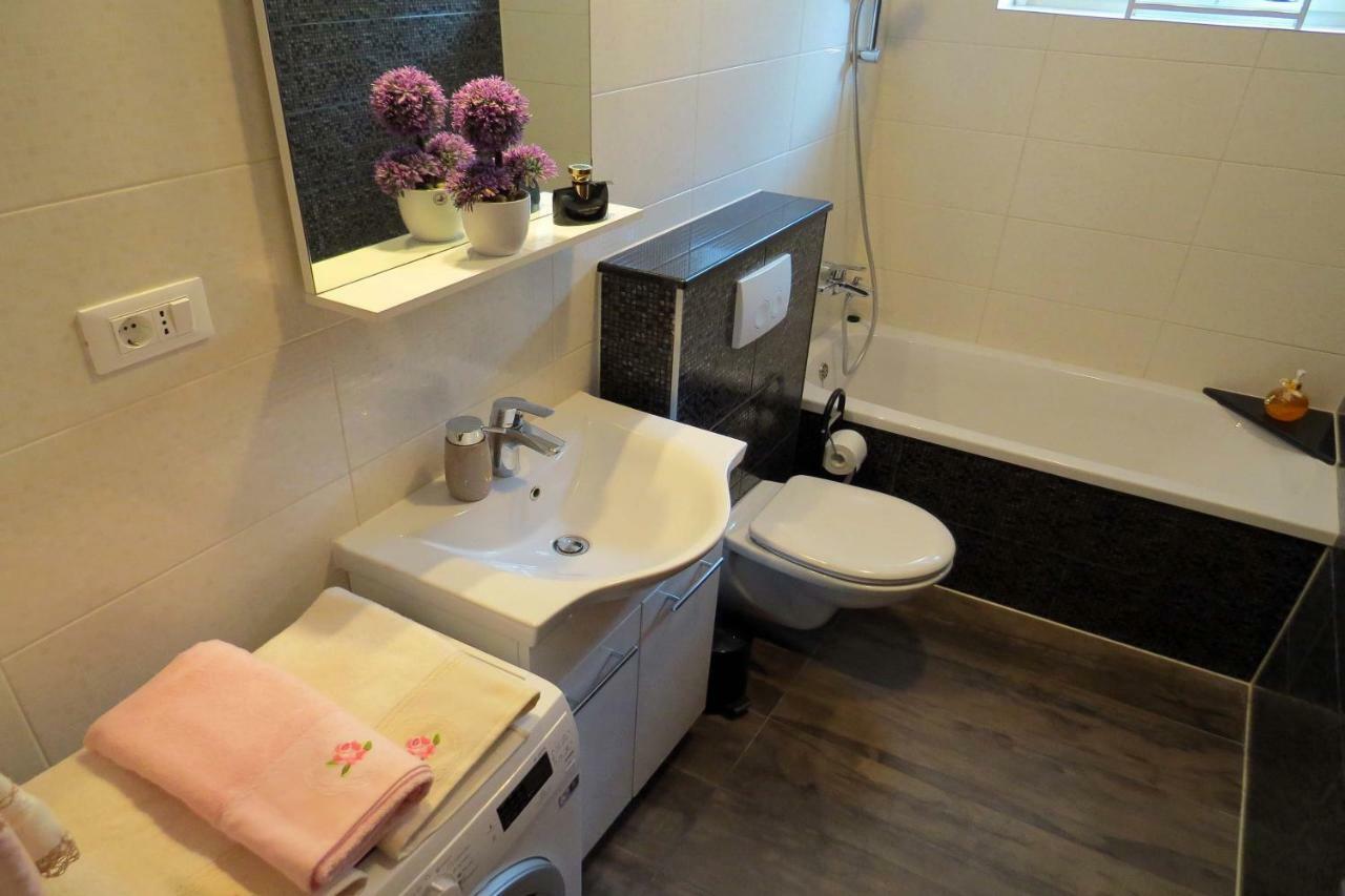 Apartman Jakir Baška Voda Extérieur photo