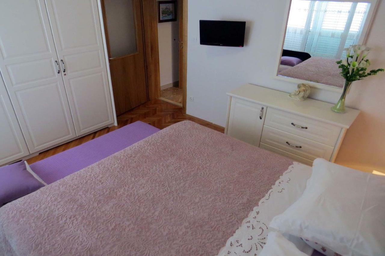 Apartman Jakir Baška Voda Extérieur photo